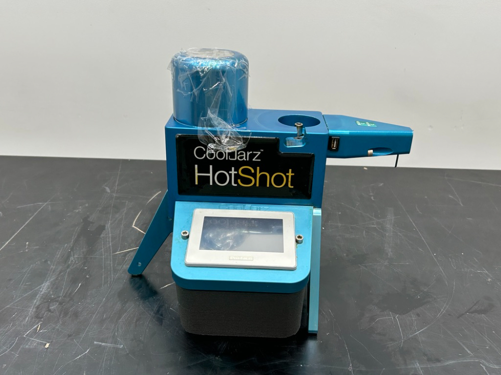 Image of CoolJarz HotShot 1500 series vape cartridge filling machine